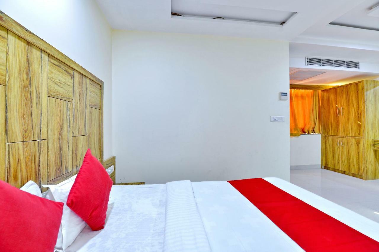 Oyo 10607 Hotel Image Point Jodhpur  Dış mekan fotoğraf
